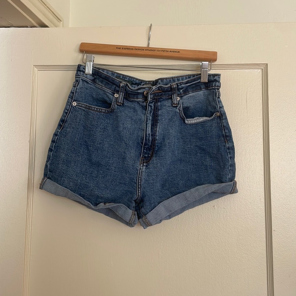 High waisted denim shorts